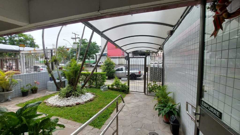 Imagem Apartamento com 1 Quarto à Venda, 40 m² em Menino Deus - Porto Alegre