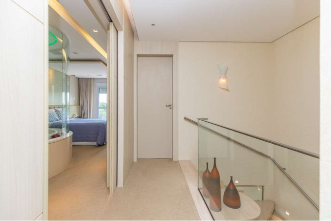 Imagem Casa com 3 Quartos à Venda, 300 m² em Interlagos - São Paulo