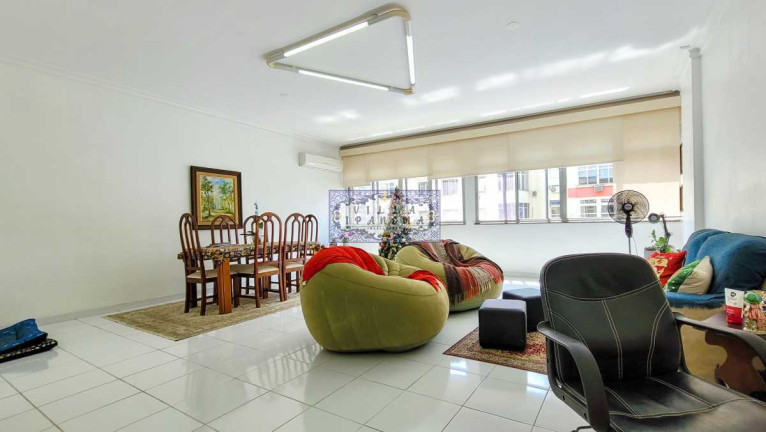 Imagem Apartamento com 4 Quartos à Venda, 192 m² em Copacabana - Rio De Janeiro Imagem Apartamento com 4 Quartos à Venda, 192 m² em Copacabana - Rio De Janeiro