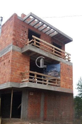 Sobrado com 2 Quartos à Venda, 110 m² em São Virgílio - Caxias Do Sul