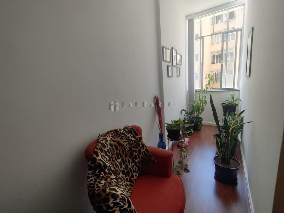 Imagem Apartamento com 1 Quarto à Venda, 40 m² em Copacabana - Rio De Janeiro Imagem Apartamento com 1 Quarto à Venda, 40 m² em Copacabana - Rio De Janeiro