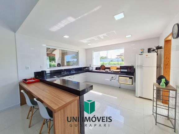 Imagem Casa com 5 Quartos à Venda, 1.672 m² em Nova Guarapari - Guarapari