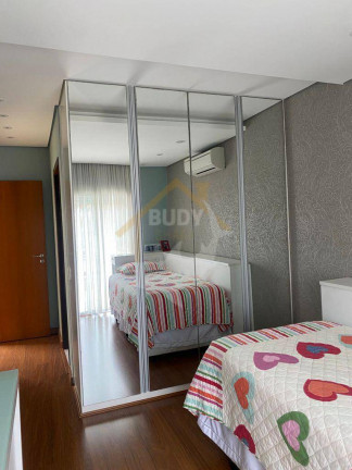 Imagem Casa com 4 Quartos à Venda, 300 m² em Alphaville - Santana De Parnaíba Imagem Casa com 4 Quartos à Venda, 300 m² em Alphaville - Santana De Parnaíba