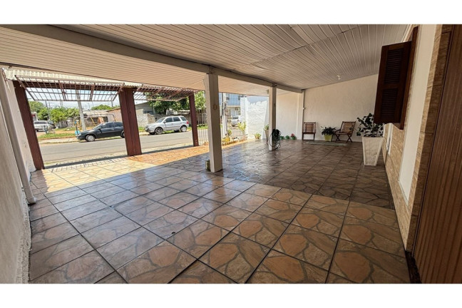 Casa com 2 Quartos à Venda, 98 m² em Guajuviras - Canoas