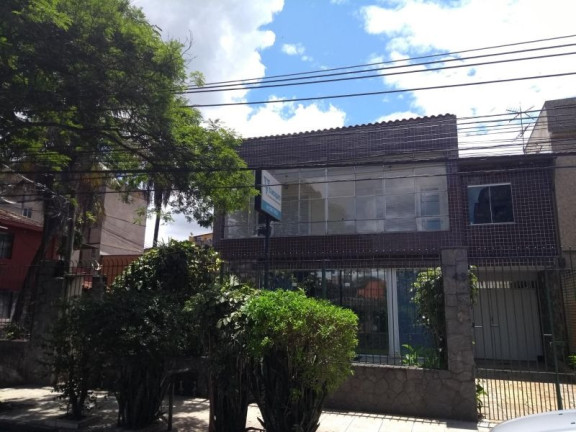 Imóvel com 3 Quartos para Alugar, 148 m² em Aterrado - Volta Redonda
