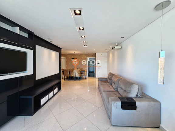 Imagem Apartamento com 3 Quartos à Venda, 150 m²