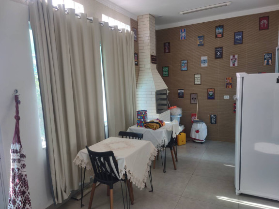 Imagem Casa com 3 Quartos à Venda, 320 m² em Iporanga - Sorocaba Imagem Casa com 3 Quartos à Venda, 320 m² em Iporanga - Sorocaba