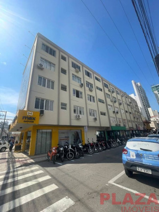 Imagem Apartamento com 3 Quartos à Venda, 71 m² em Centro - Balneário Camboriú Imagem Apartamento com 3 Quartos à Venda, 71 m² em Centro - Balneário Camboriú