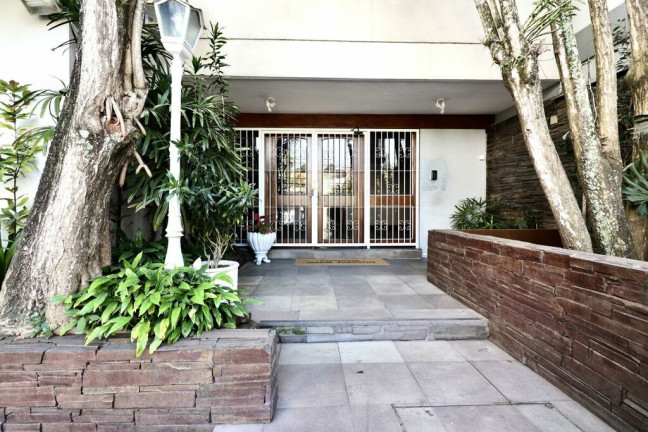 Imagem Apartamento com 1 Quarto à Venda, em Mont Serrat - Porto Alegre Imagem Apartamento com 1 Quarto à Venda, em Mont Serrat - Porto Alegre