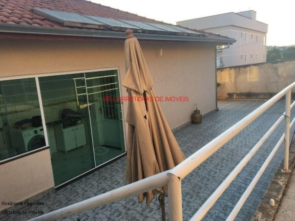 Imagem Sobrado com 3 Quartos à Venda, 200 m² em Parque Primavera - Poços De Caldas Imagem Sobrado com 3 Quartos à Venda, 200 m² em Parque Primavera - Poços De Caldas