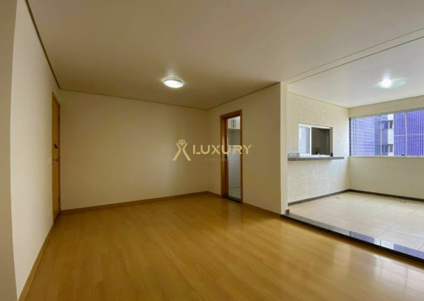 Imagem Imóvel com 3 Quartos à Venda, 92 m² em Vila Da Serra - Nova Lima Imagem Imóvel com 3 Quartos à Venda, 92 m² em Vila Da Serra - Nova Lima