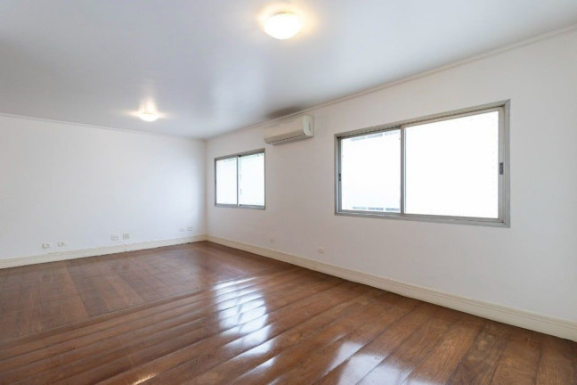 Foto do imóvel Apartamento com 3 Quartos à Venda, 129 m² em Itaim Bibi - São Paulo