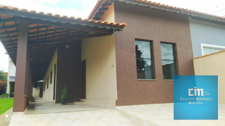 Imagem Casa com 3 Quartos à Venda, 280 m² em Centro - Boituva