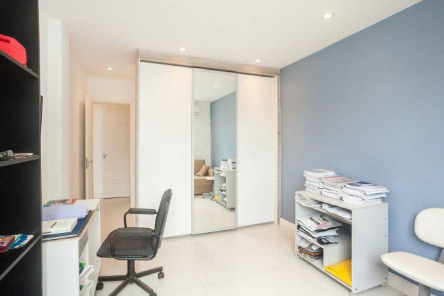 Imagem Cobertura com 4 Quartos à Venda, 240 m² em Copacabana - Rio De Janeiro Imagem Cobertura com 4 Quartos à Venda, 240 m² em Copacabana - Rio De Janeiro