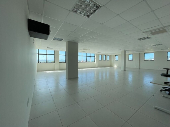 Imagem Sala Comercial à Venda, 160 m² em Cachoeira Do Bom Jesus - Florianópolis