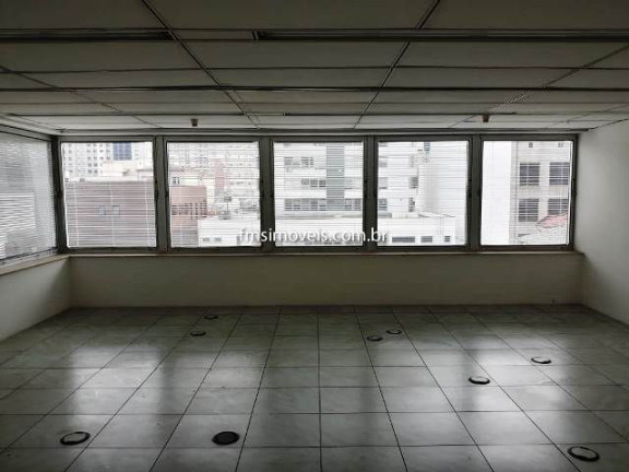 Imagem Sala Comercial para Alugar, 133 m² em Itaim Bibi - São Paulo Imagem Sala Comercial para Alugar, 133 m² em Itaim Bibi - São Paulo