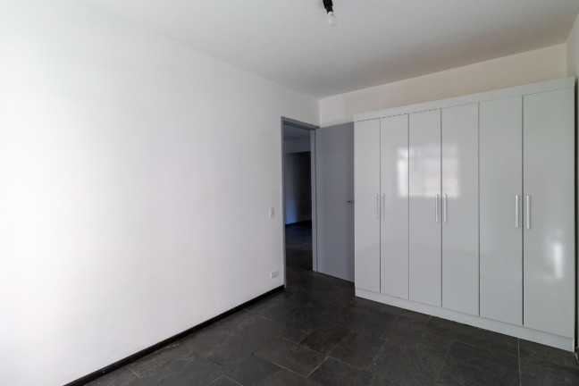 Imagem Apartamento com 2 Quartos à Venda, 51 m² em Vila Uberabinha - São Paulo