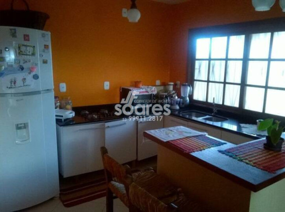 Imagem Sobrado com 3 Quartos à Venda, 228 m² em Laranjal - Pelotas Imagem Sobrado com 3 Quartos à Venda, 228 m² em Laranjal - Pelotas