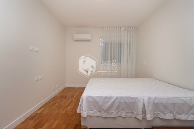 Imagem Apartamento com 3 Quartos à Venda, 169 m² em Itaim Bibi - São Paulo Imagem Apartamento com 3 Quartos à Venda, 169 m² em Itaim Bibi - São Paulo