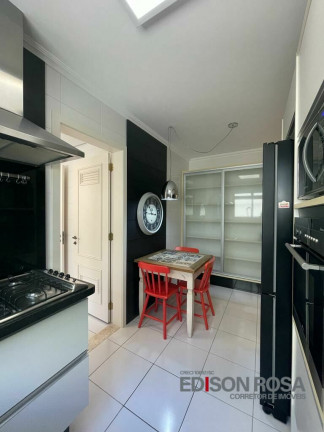 Imagem Apartamento com 3 Quartos à Venda, 123 m² em Balneário - Florianópolis Imagem Apartamento com 3 Quartos à Venda, 123 m² em Balneário - Florianópolis