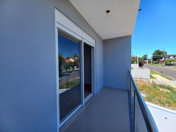 Imagem Casa com 3 Quartos à Venda, 162 m² em São José - Canoas Imagem Casa com 3 Quartos à Venda, 162 m² em São José - Canoas