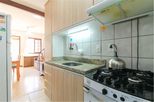 Imagem Casa com 3 Quartos à Venda, em Vila Nova - Porto Alegre Imagem Casa com 3 Quartos à Venda, em Vila Nova - Porto Alegre