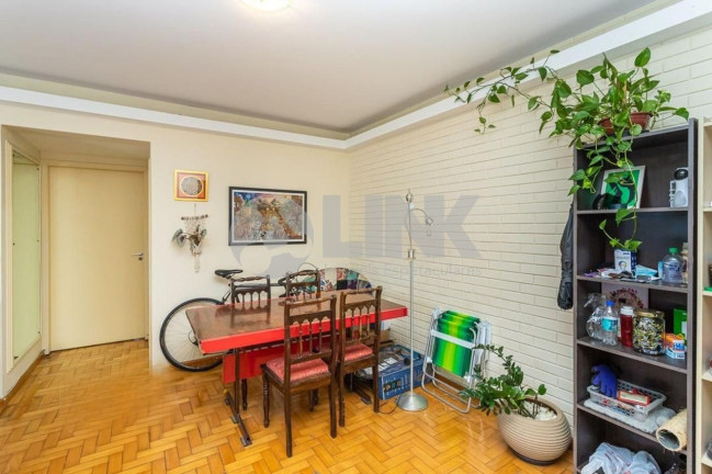 Imagem Apartamento com 3 Quartos à Venda, 108 m² em Três Figueiras - Porto Alegre Imagem Apartamento com 3 Quartos à Venda, 108 m² em Três Figueiras - Porto Alegre