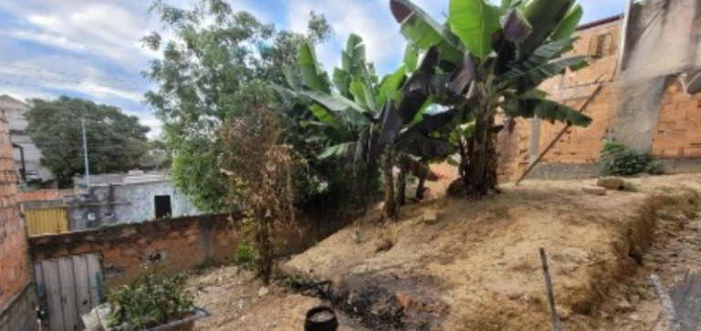Imagem Casa com 2 Quartos à Venda, 200 m² em Industrial São Luiz - Contagem Imagem Casa com 2 Quartos à Venda, 200 m² em Industrial São Luiz - Contagem