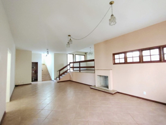 Imagem Casa com 4 Quartos à Venda, 368 m² em Panorama - Teresópolis Imagem Casa com 4 Quartos à Venda, 368 m² em Panorama - Teresópolis