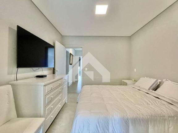 Imagem Casa de Condomínio com 4 Quartos à Venda, 513 m² em Granja Viana - Carapicuíba Imagem Casa de Condomínio com 4 Quartos à Venda, 513 m² em Granja Viana - Carapicuíba