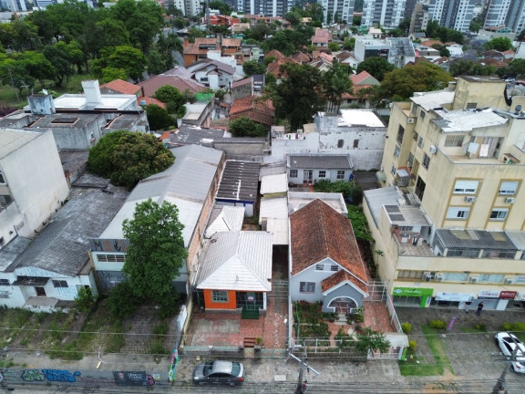Imagem Imóvel à Venda, 180 m² em Vila Ipiranga - Porto Alegre Imagem Imóvel à Venda, 180 m² em Vila Ipiranga - Porto Alegre