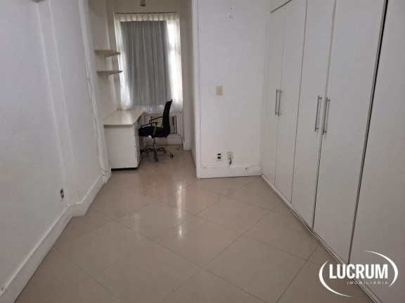 Imagem Apartamento com 3 Quartos à Venda, 134 m² em Leme - Rio De Janeiro Imagem Apartamento com 3 Quartos à Venda, 134 m² em Leme - Rio De Janeiro