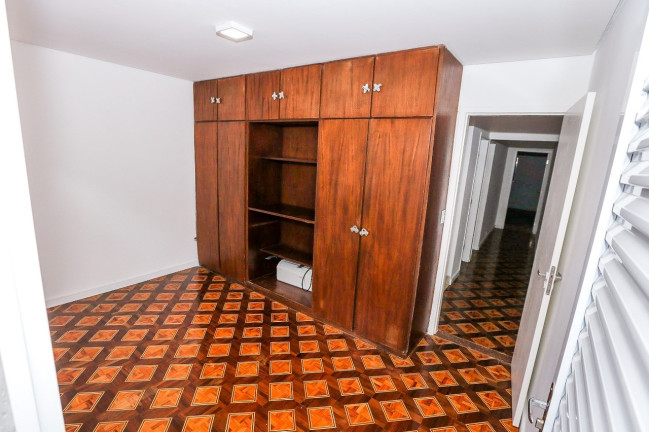 Imagem Sobrado com 4 Quartos à Venda, em Vila Brasilina - São Paulo Imagem Sobrado com 4 Quartos à Venda, em Vila Brasilina - São Paulo