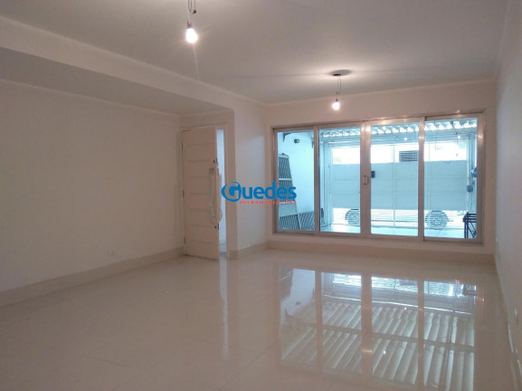 Sobrado com 3 Quartos à Venda, 125 m² em Chácara Santo Antônio - São Paulo