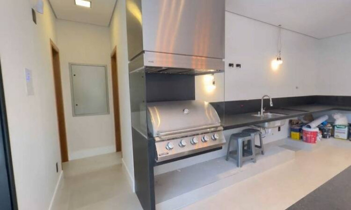 Imagem Casa com 3 Quartos à Venda, 302 m² em Swiss - Campinas Imagem Casa com 3 Quartos à Venda, 302 m² em Swiss - Campinas
