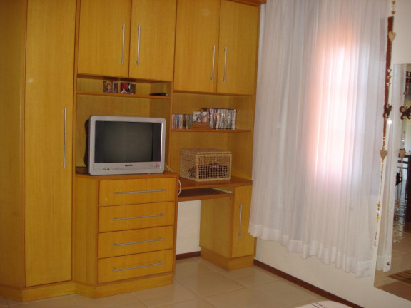 Imagem Imóvel com 2 Quartos à Venda, em Campo Novo - Porto Alegre Imagem Imóvel com 2 Quartos à Venda, em Campo Novo - Porto Alegre
