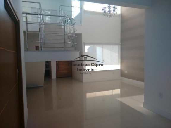 Imagem Sobrado com 4 Quartos à Venda, 300 m² em Jardim Bela Vista - Guaratinguetá Imagem Sobrado com 4 Quartos à Venda, 300 m² em Jardim Bela Vista - Guaratinguetá