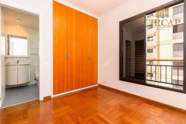Imagem Apartamento com 3 Quartos à Venda, 205 m² em Vila Olímpia - São Paulo