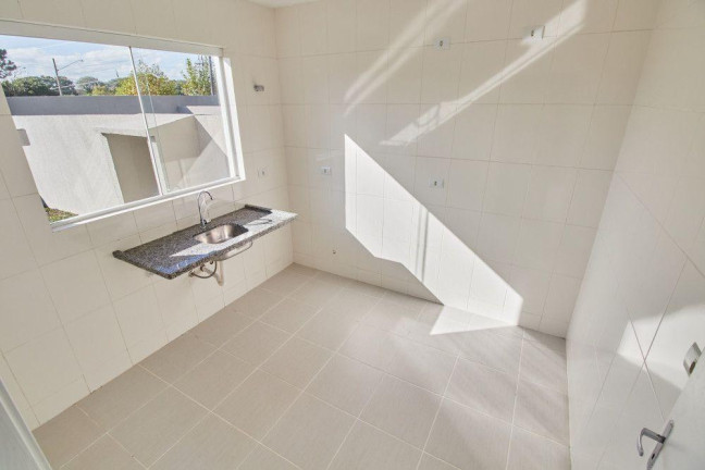 Imagem Casa com 3 Quartos à Venda, 99 m² em Taboão - Curitiba Imagem Casa com 3 Quartos à Venda, 99 m² em Taboão - Curitiba