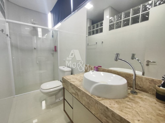 Imagem Apartamento com 4 Quartos à Venda, 171 m² em Pitangueiras - Guarujá Imagem Apartamento com 4 Quartos à Venda, 171 m² em Pitangueiras - Guarujá