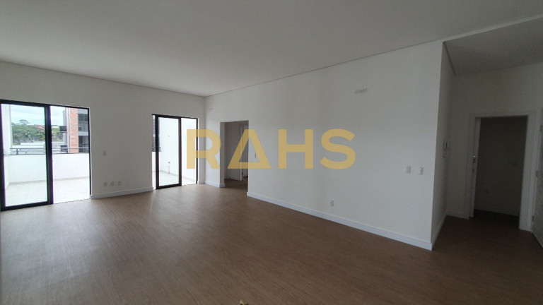 Cobertura com 3 Quartos à Venda, 136 m² em Anita Garibaldi - Joinville
