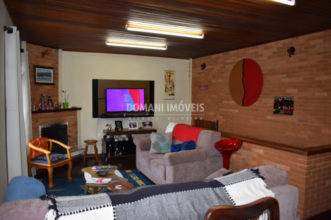 Imagem Casa com 4 Quartos à Venda, 167 m² em Região Do Toriba - Campos Do Jordão Imagem Casa com 4 Quartos à Venda, 167 m² em Região Do Toriba - Campos Do Jordão
