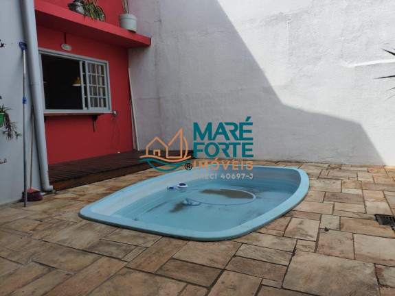 Imagem Casa com 3 Quartos à Venda, 220 m² em Centro - Ubatuba Imagem Casa com 3 Quartos à Venda, 220 m² em Centro - Ubatuba