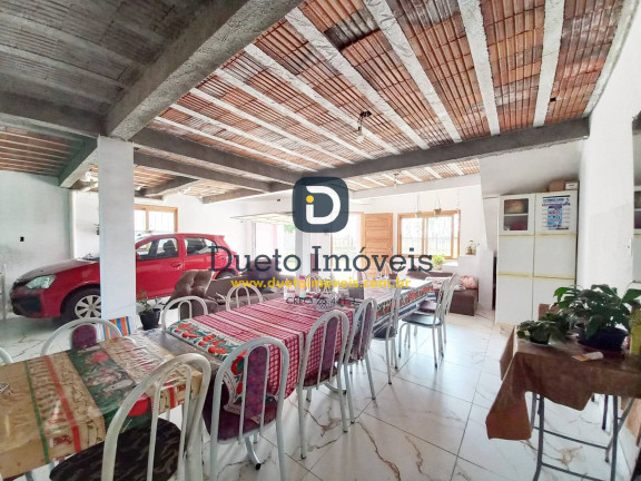 Imagem Casa com 2 Quartos à Venda, 212 m² em Pinheiro Machado - Santa Maria