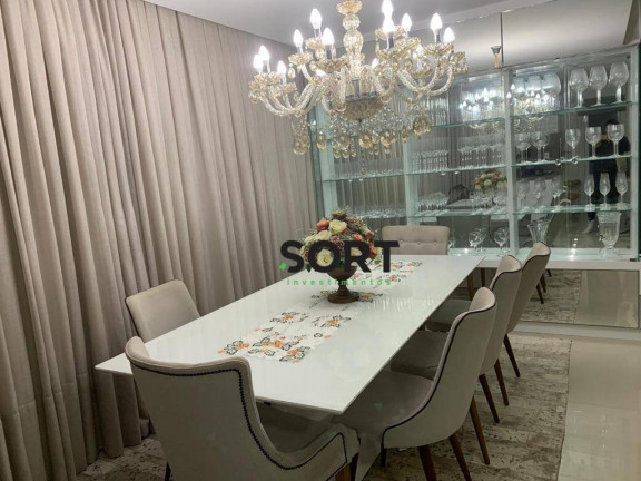 Imagem Apartamento com 3 Quartos à Venda, 131 m² em Centro - Balneário Camboriú