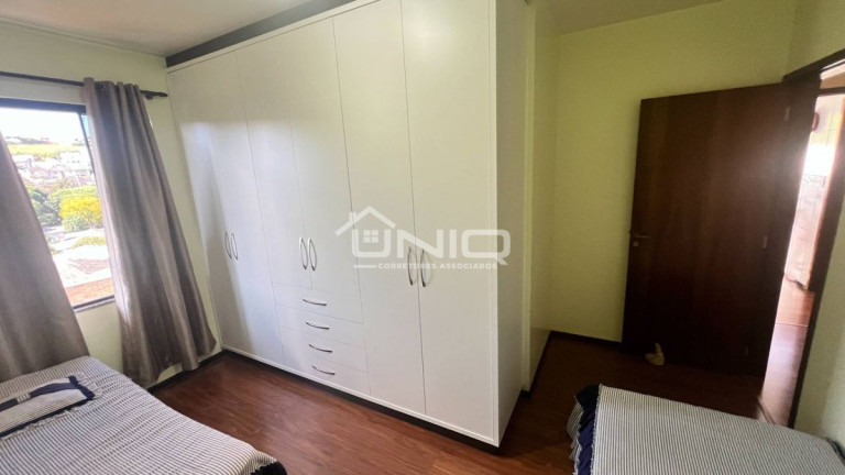Imagem Casa com 4 Quartos à Venda, 240 m² em Vila Isabel - Pato Branco Imagem Casa com 4 Quartos à Venda, 240 m² em Vila Isabel - Pato Branco
