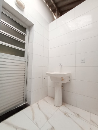 Imagem Casa com 2 Quartos à Venda, 65 m² em Guilhermina - Praia Grande