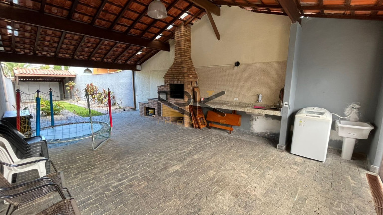 Imagem Sobrado com 3 Quartos à Venda, 76 m² em Tenório - Ubatuba