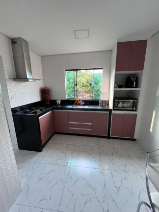 Imagem Casa com 2 Quartos à Venda, 133 m² em Caiçaras - Barbacena Imagem Casa com 2 Quartos à Venda, 133 m² em Caiçaras - Barbacena