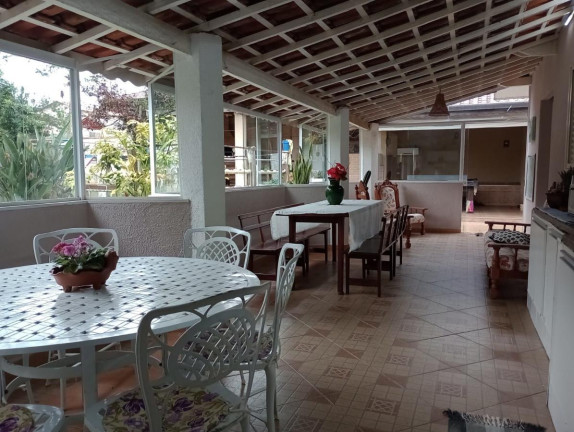 Imagem Chácara com 4 Quartos à Venda, 400 m² em Chácara Campestre - Taubaté Imagem Chácara com 4 Quartos à Venda, 400 m² em Chácara Campestre - Taubaté